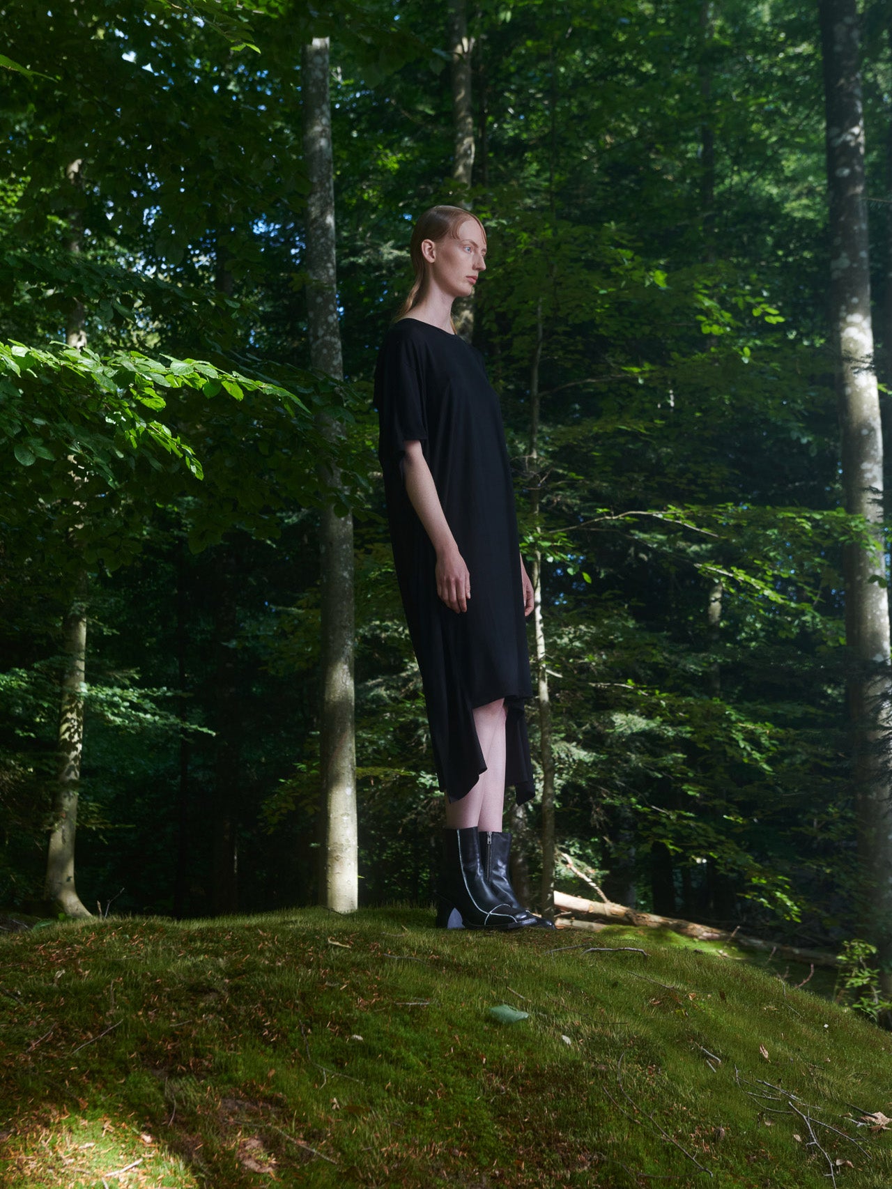 Knuckle Long Tee in Black from Henrik Vibskov