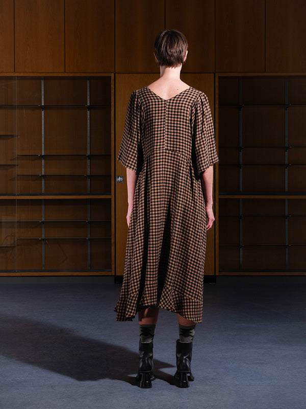 Henrik Vibskov - Pump dress in beige and black checks - 4