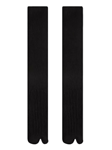 Knee-High Ribbed Tabi Socks in Black