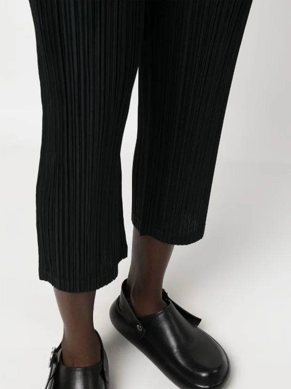 AW23 Pleated Straight Pants - Black