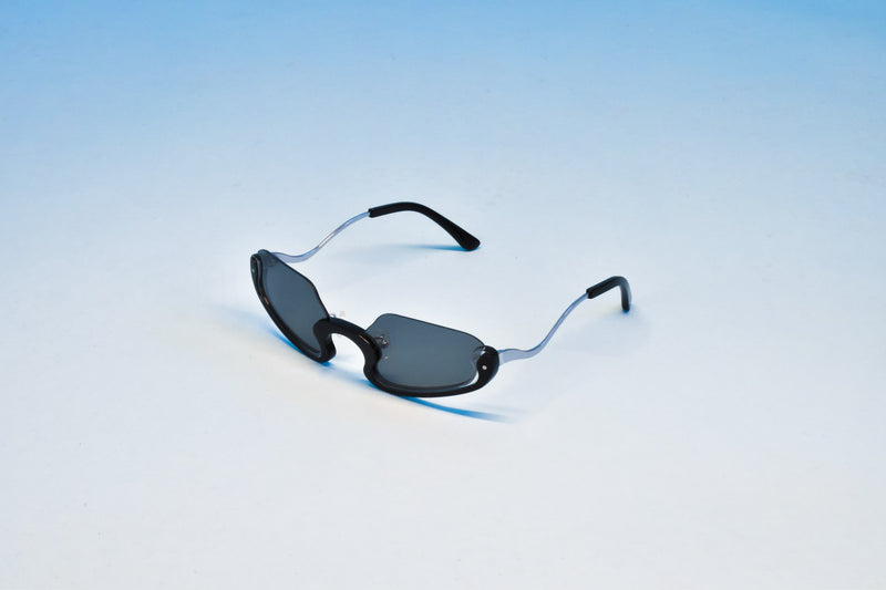 Henrik Vibskov Rollo sunglasses in black - 2
