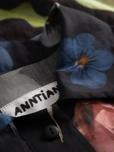 Shirt in Print C from Anntian