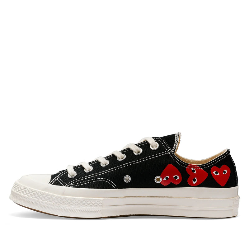 Comme des Garcons Play x Converse - low top Chuck Taylor sneakers in black with multi red hearts - 2