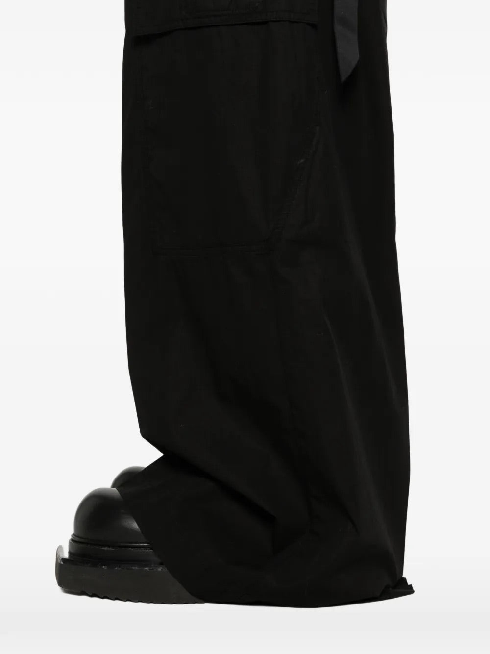 Rick Owens DRKSHDW Double Cargo Jumbo Belas Pants Black - detail view showing zip detailing and eyelet embellishments