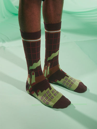 Chopped Finger Factory Socks Homme in Brown Pistachio Factory from Henrik Vibskov