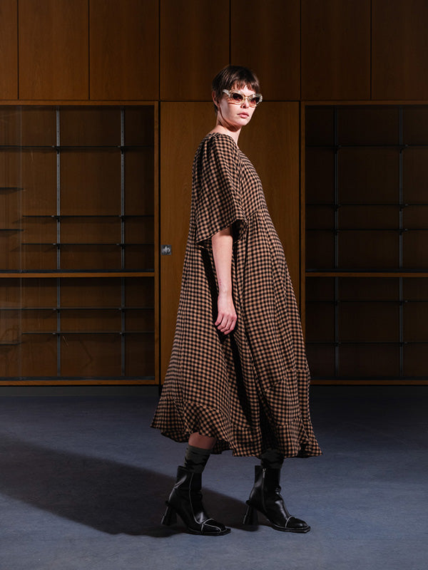 Henrik Vibskov - Pump dress in beige and black checks - 3