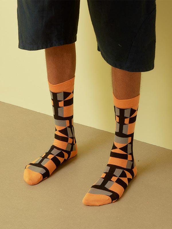 Henrik Vibskov - Unfolded socks homme in orange and grey - 2