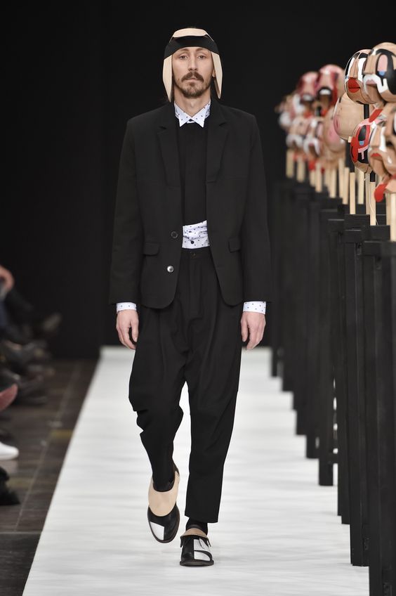 Ants Blazer - Black-[-Henrik Vibskov-2