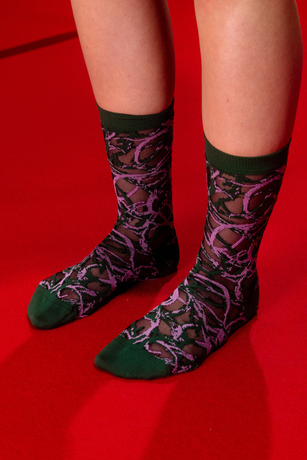 Henrik Vibskov - Roots socks femme in green and purple roots print - 2
