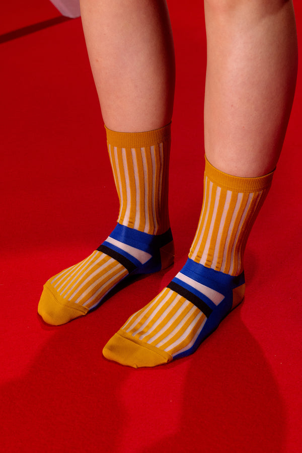 Henrik Vibskov - Umbrella socks femme in curry and blue stripes print - 2