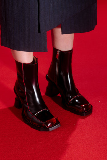 Henrik Vibskov - Elle Driver heel in red brush colour - 2