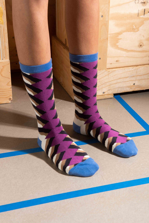 Henrik Vibskov Ripple Wool Socks Femme in fog violet blue ripple