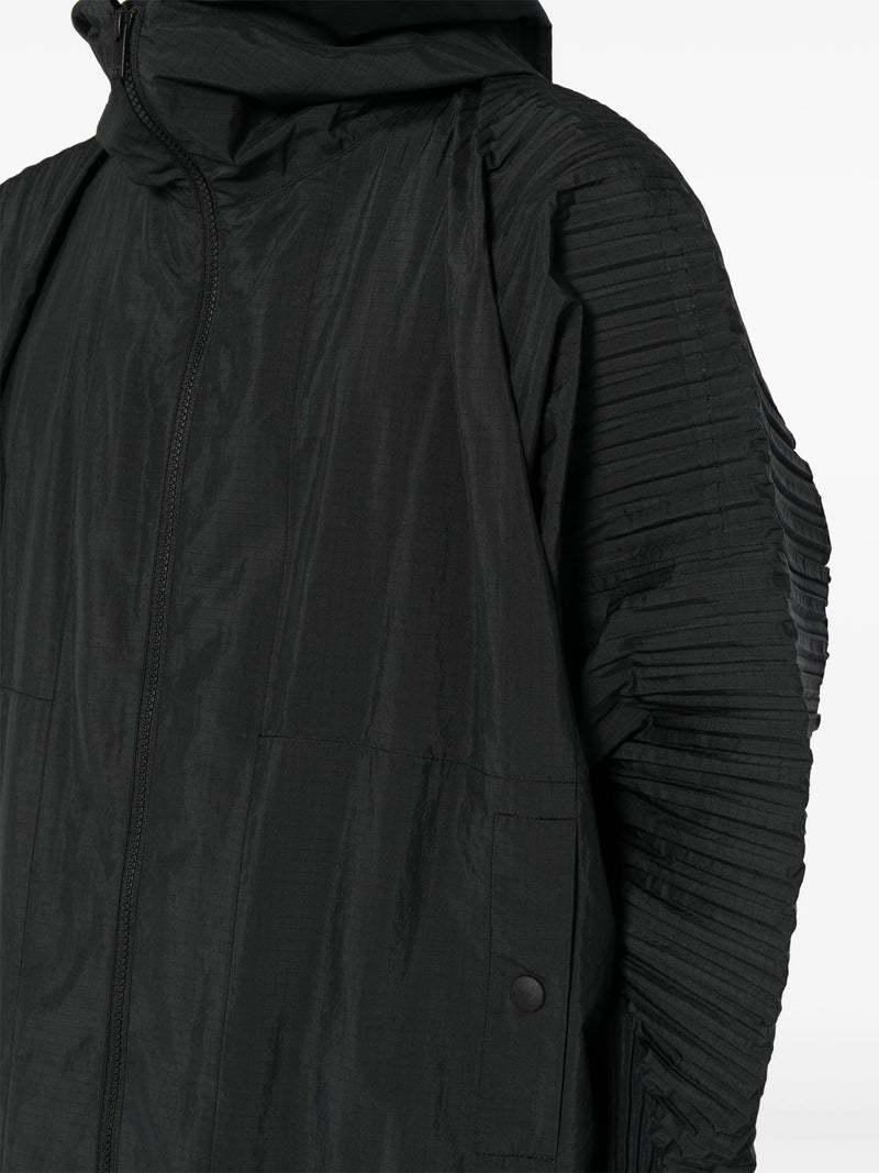 Homme Plissé Issey Miyake - pleated hoodie in black - 5