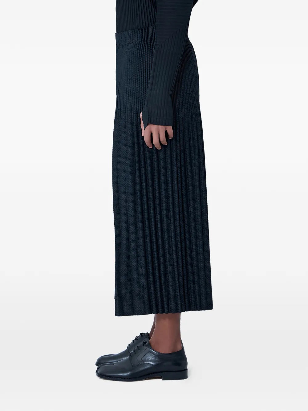 November AW25 Wickerwork Mesh Pants - Black