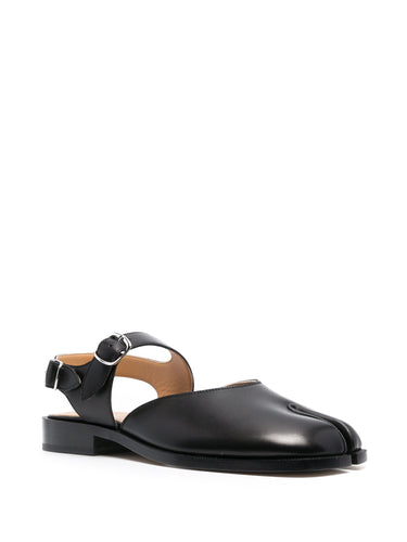 Mens Tabi Buckle Sandals in Black from Maison Margiela