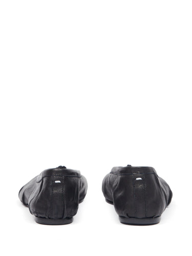 Maison Margiela - pleated ballerina tabi in black - 3