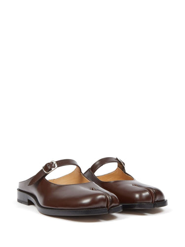 Maison Margiela - Tabi sandals in chic brown - 2