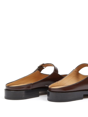 Maison Margiela - Tabi sandals in chic brown - 4