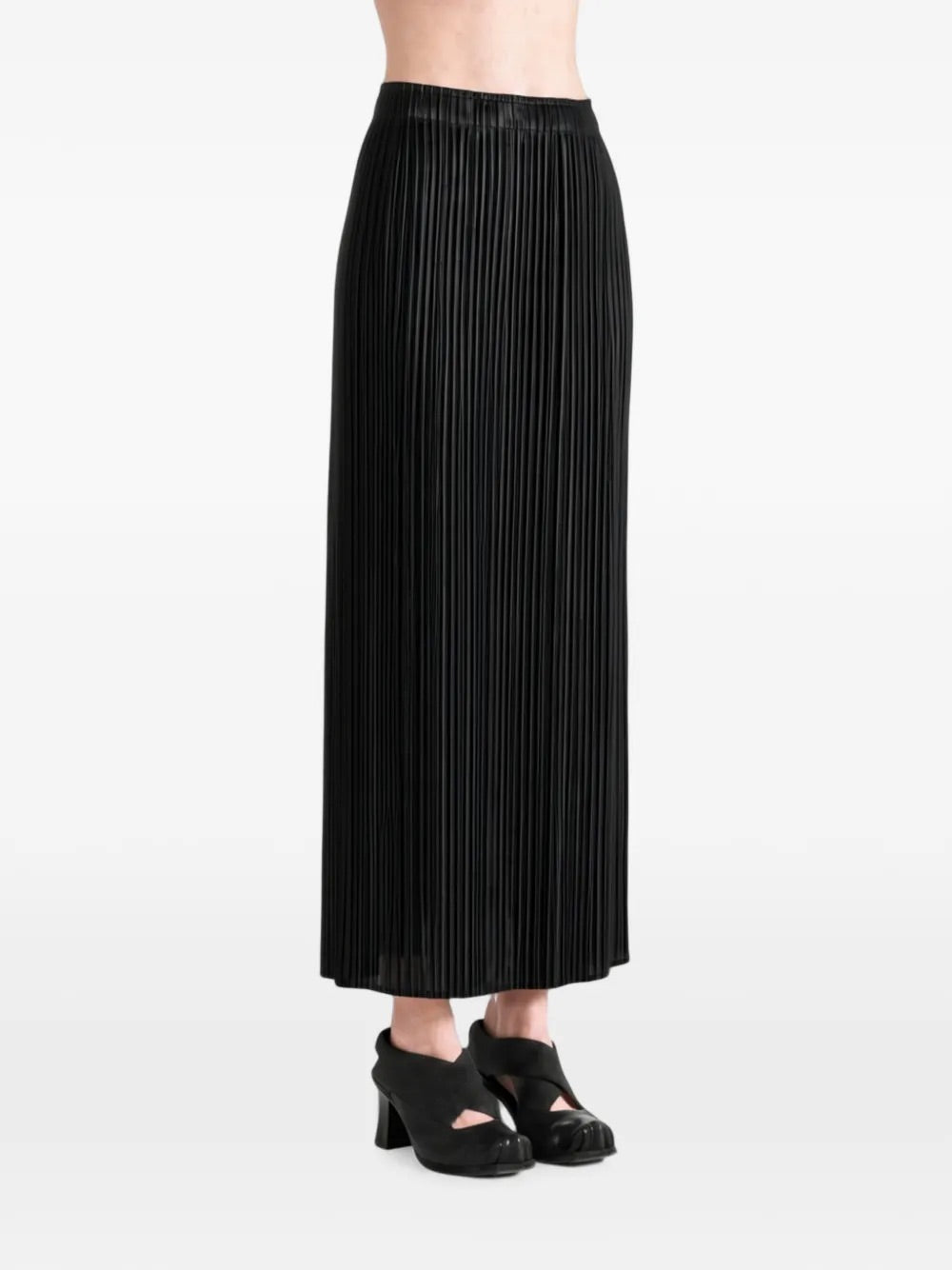 Pleats Please Issey Miyake May SS26 Basic Skirt in Black worn side view
