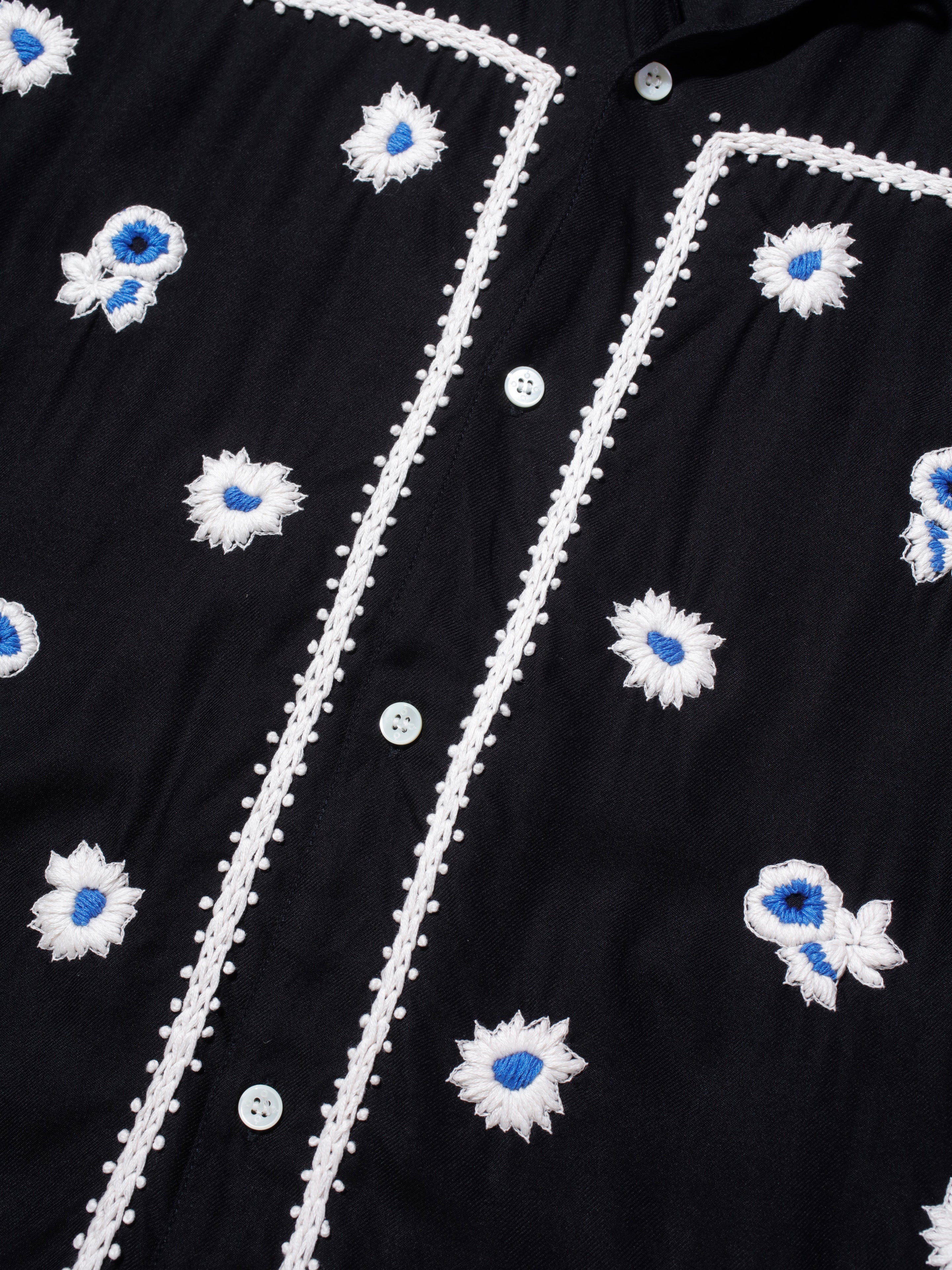 Bandana Hand Embroidery Shirt in Black from Nómarythm Textile