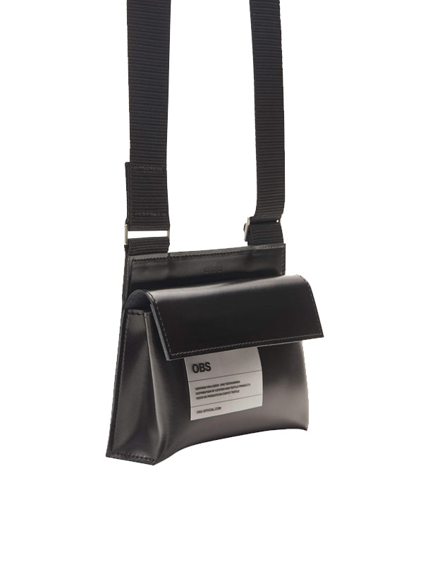 OBS │ Kompakt Crossbody Bag in Black