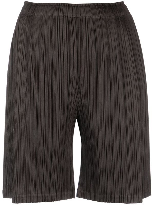 Pleats Please Issey Miyake │ SS23 Pleated Shorts in Charcoal