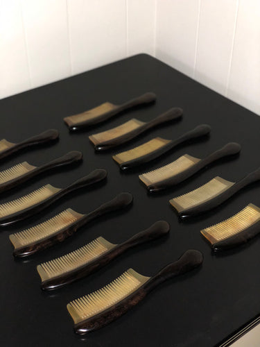 Dalí Surrealist Comb No.1 - Ebony Wood-[-Une Heures-2