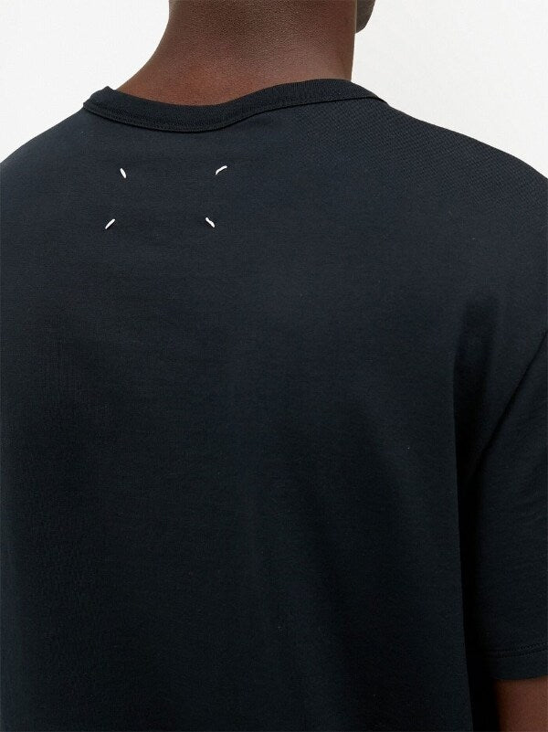 Maison Margiela black t-shirt with embroidered logo - 6