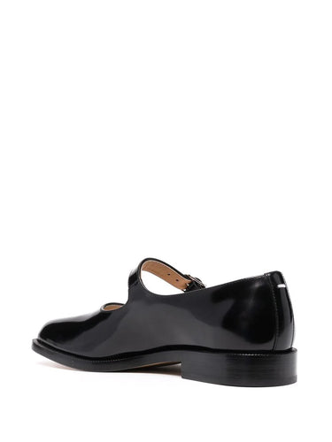 maison margiela - mary jane tabi shoes in black patent leather - 3